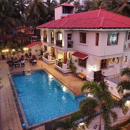 Coastal Suites Apart Hotel ---- 8 Minutes Walk To Beach Benaulim Bagian luar foto